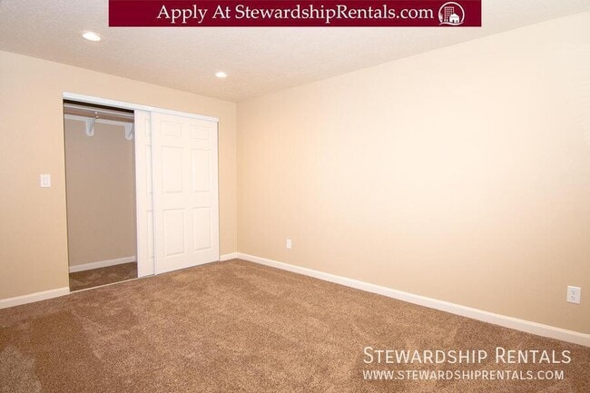 Building Photo - 1010 E 18th Ave