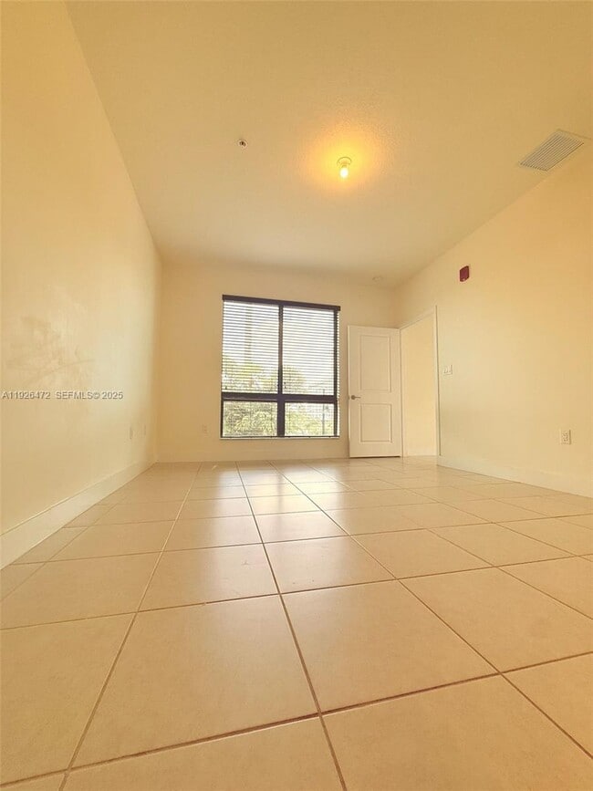 Building Photo - 8001 NW 41st St