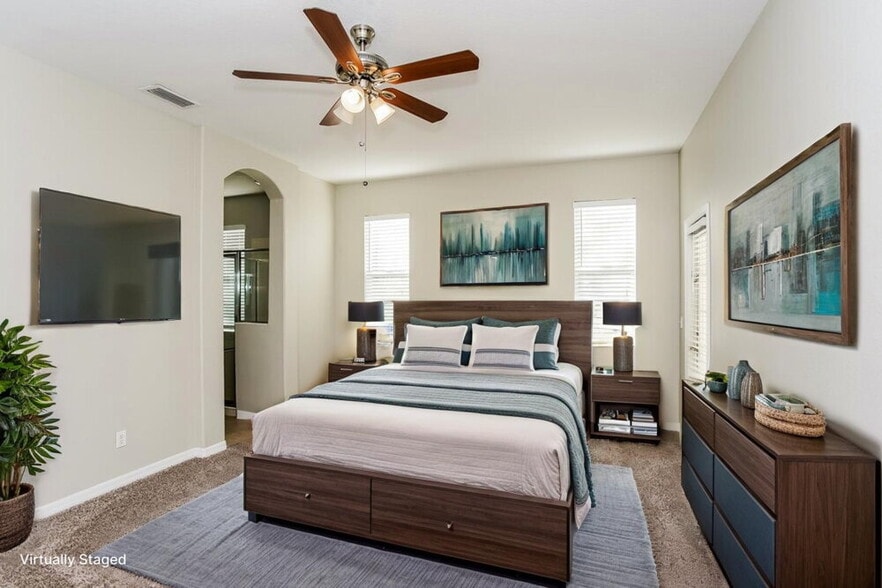 Building Photo - 3807 101st Ave E