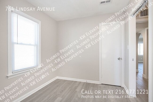 Building Photo - 764 Lindsay Ave