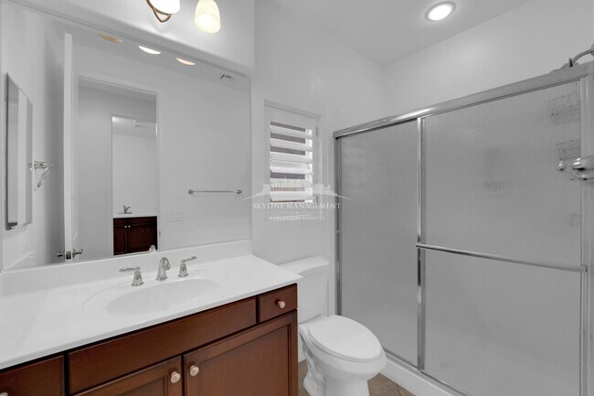 Building Photo - 8445 Cambrils Ave