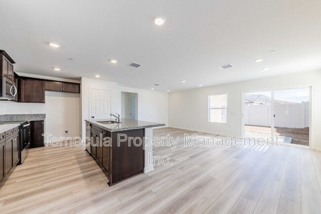 Building Photo - 30473 Tesoro Rnch Ct