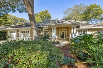 Building Photo - Ocean Village, 3 bed, 2 bath, FULLY furnished home! Walk to the Beach!