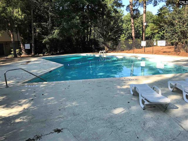 Building Photo - 240 Jamil Rd