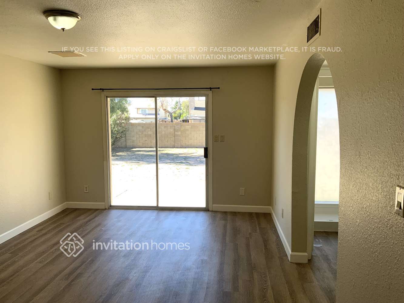 Building Photo - 18432 N 46th Ave