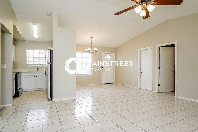 Building Photo - 3 Bedroom Pet-Friendly Home in Cape Coral, FL with Main Street Renewal