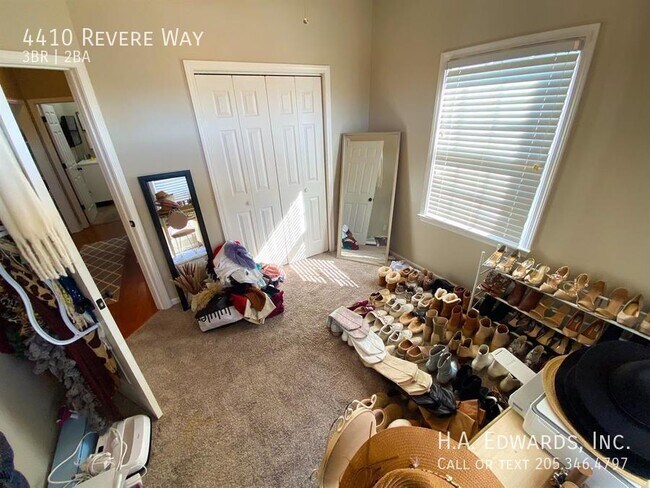 Building Photo - 4410 Revere Way