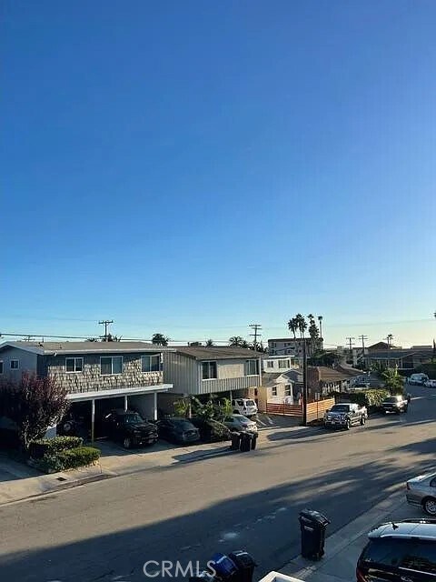 Building Photo - 318 W Avenida Palizada