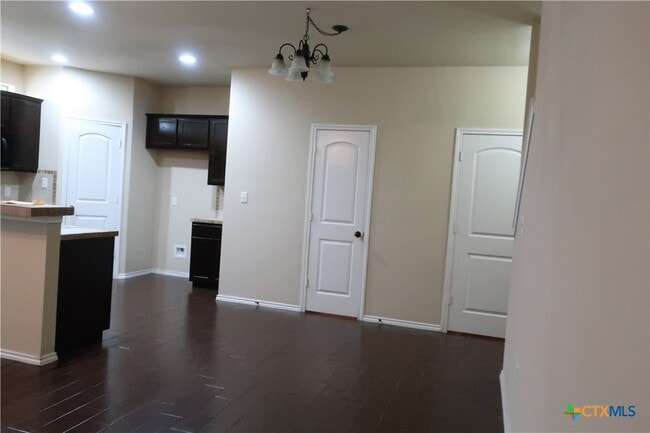 Building Photo - 1137 Brown Rock Dr