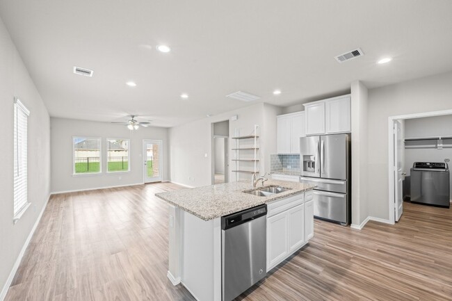 Building Photo - 16868 Pink Wintergreen Dr