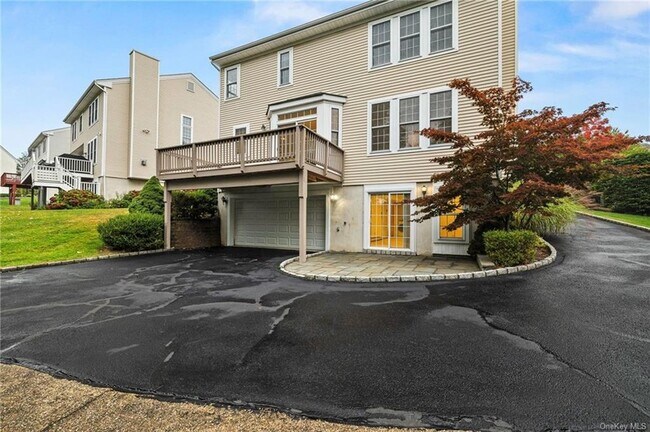 Building Photo - 45 High Point Cir