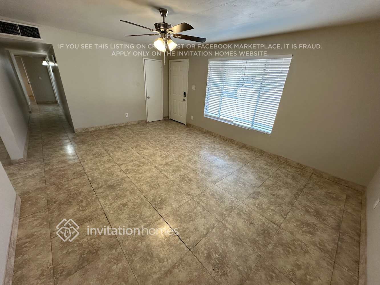 Building Photo - 2211 W Palo Verde Dr