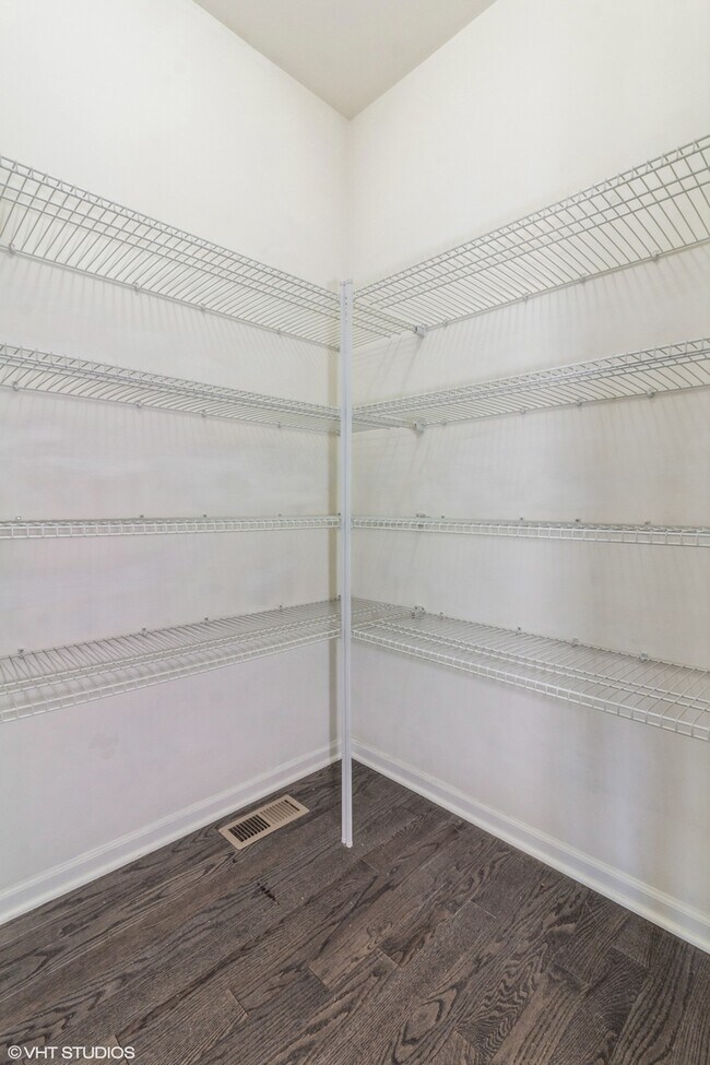 Building Photo - 4271 Liberty St