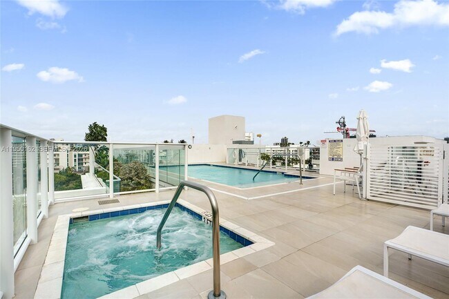 Building Photo - 1170 101st St