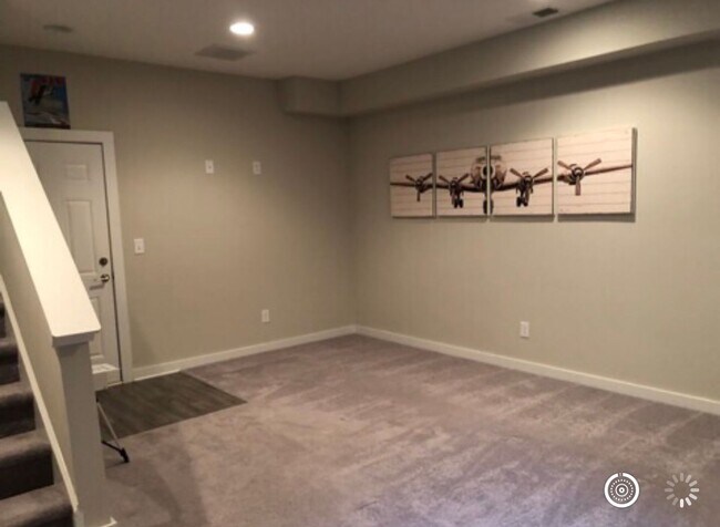 Building Photo - Spacious 2BR Townhome in Mooresville with ...