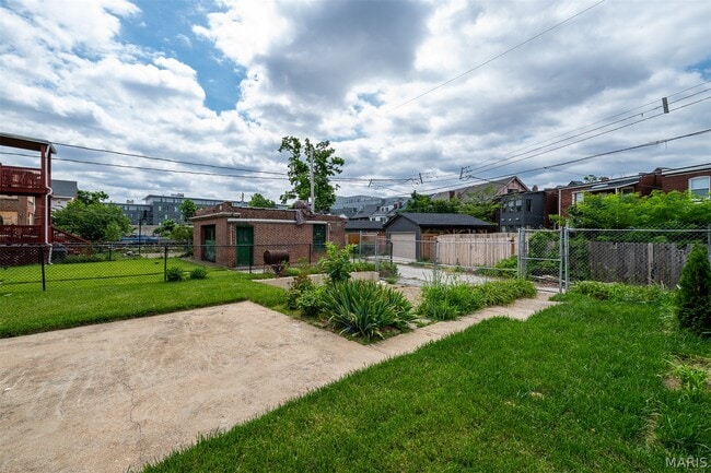 Building Photo - 5750 Waterman Blvd