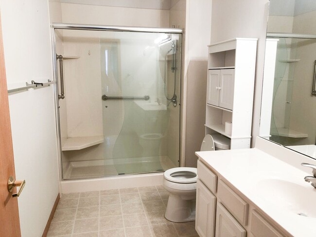 Building Photo - Verona Schools! Awesome 2BR/2BA townhouse-style condo for rent on West Side!