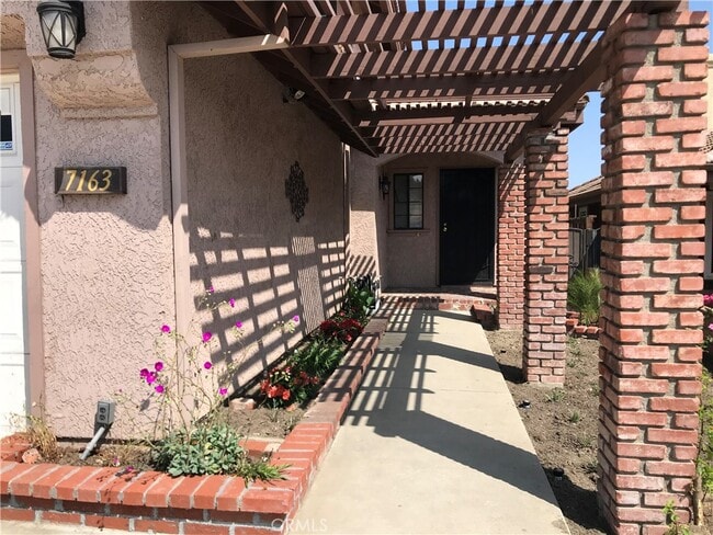 Building Photo - 7163 Summerfield Pl