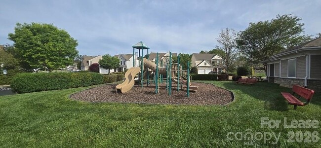 Building Photo - 12051 Dunipace Ct