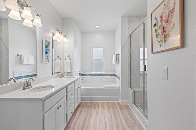 Building Photo - 206 Piper Cv