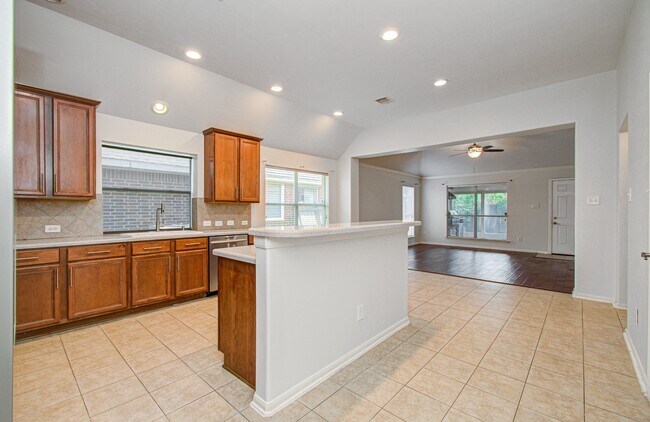 Building Photo - 21922 Catoosa Dr
