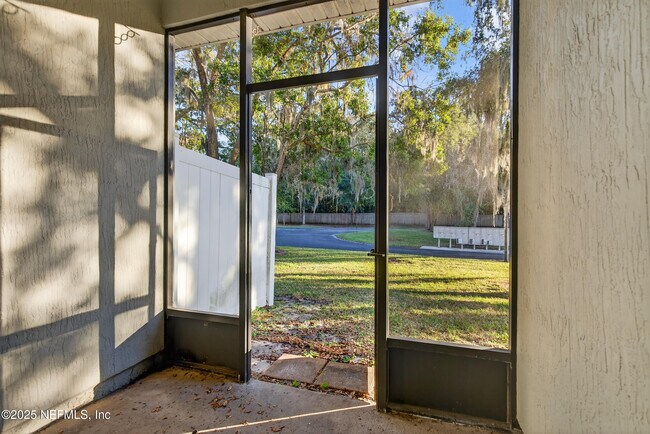 Building Photo - 3698 American Holly Rd