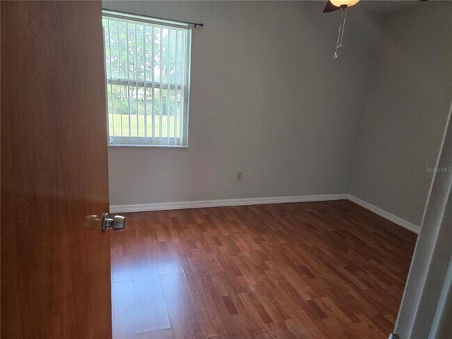Building Photo - 4870 SW 147 Loop