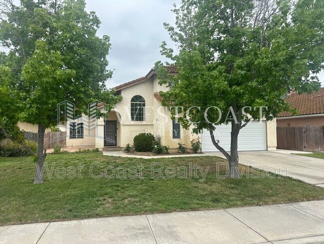 Building Photo - 4515 Coronado Dr