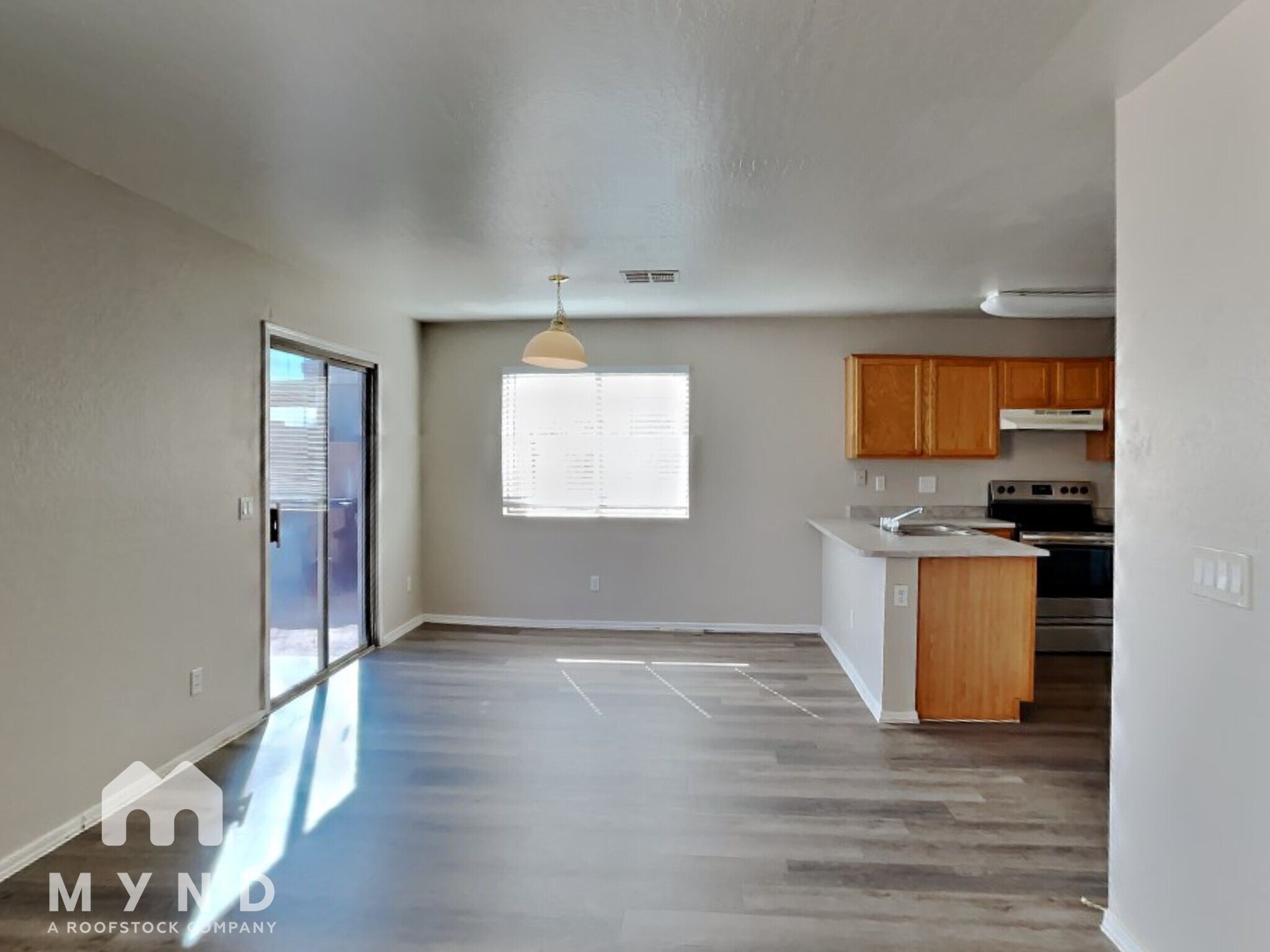 Building Photo - 6521 E Lush Vista View