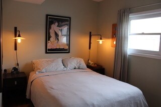 Building Photo - 1359 W Hubbard St