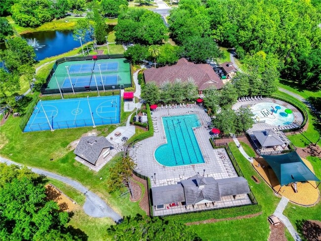 Building Photo - 6010 Skylarkcrest Dr
