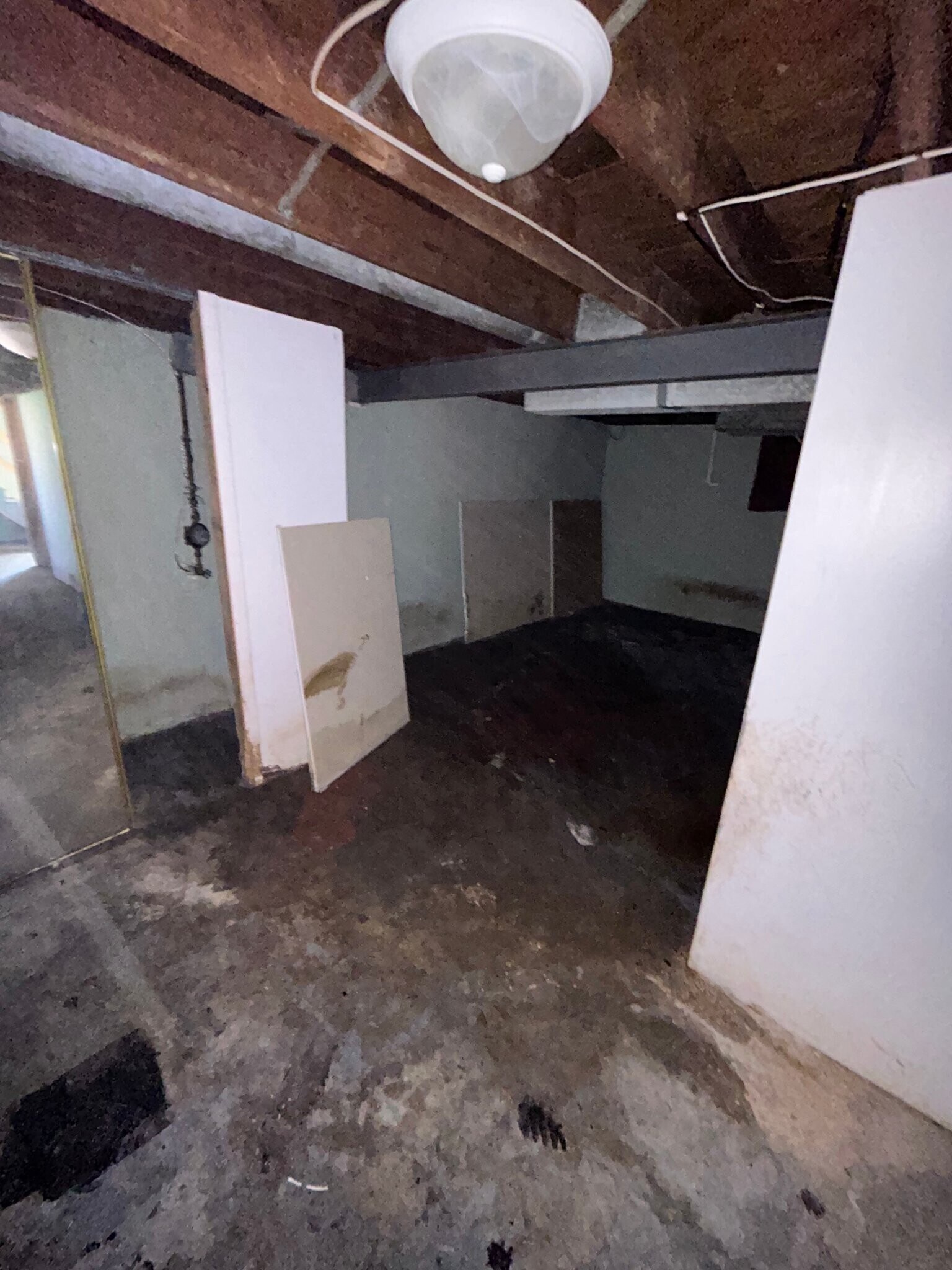 Building Photo - 6998 Edison Ave