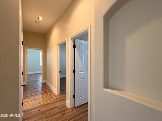 Building Photo - 13031 W Stella Ct