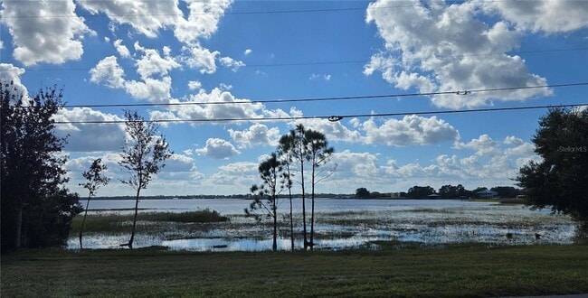 Building Photo - 1634 Dolphin Dr