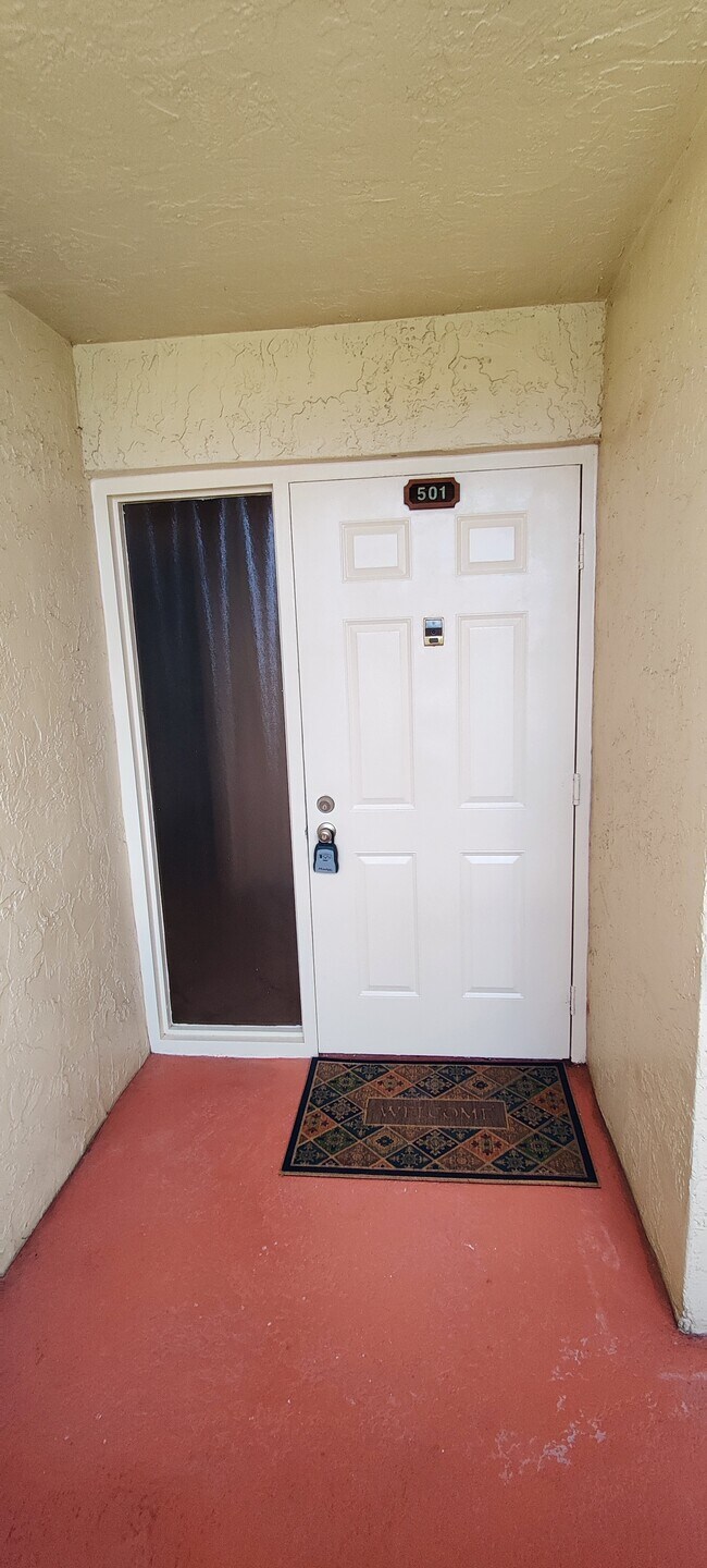 Building Photo - 1850 Homewood Blvd