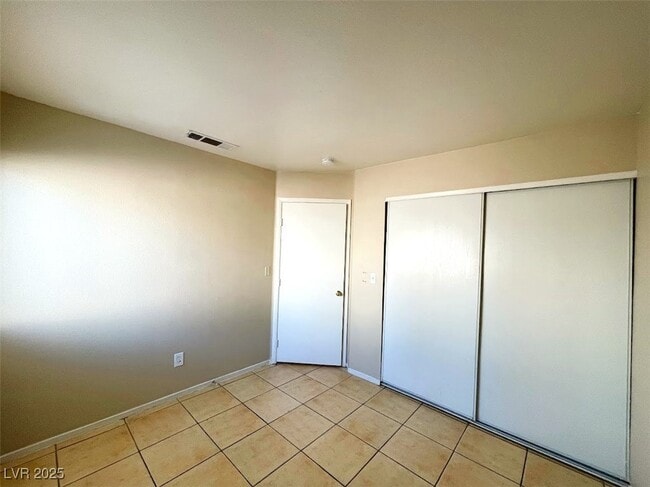 Building Photo - 3671 Steinbeck Dr