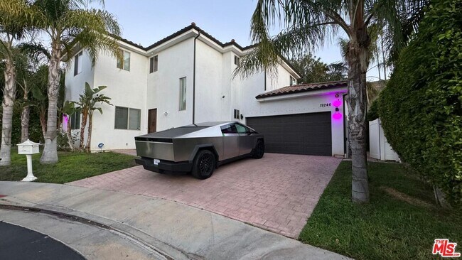 Primary Photo - 19246 Liam Ln