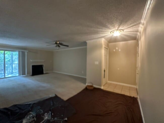 Building Photo - 7024 Somerset Cir