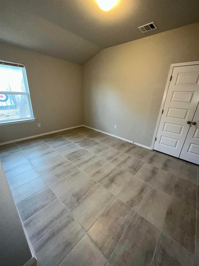 Building Photo - 3702 Austin Cove