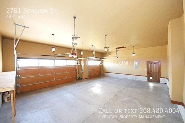 Building Photo - 2781 Sonoma St