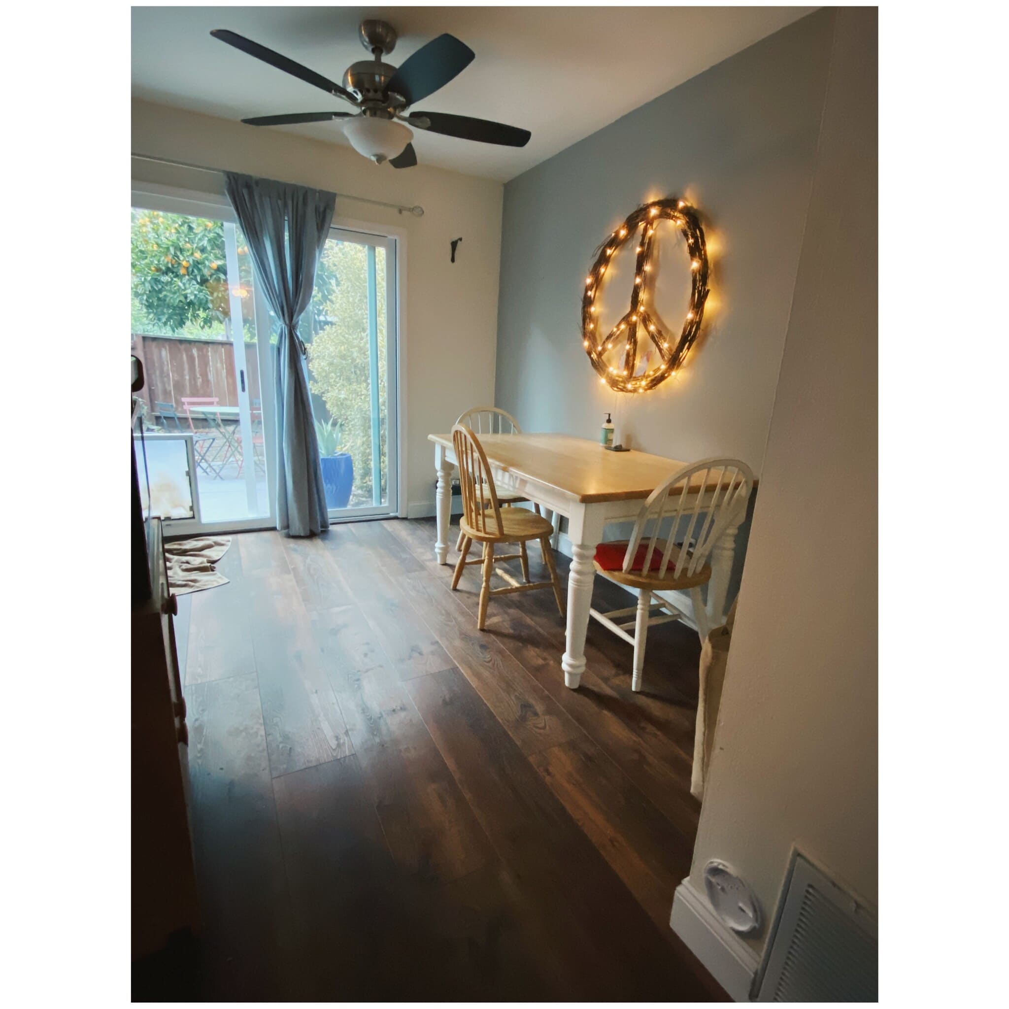 Dining room, downstairs - 1222 Marionola Way