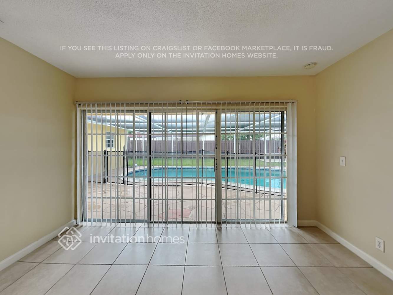 Building Photo - 7512 NW 40th Pl