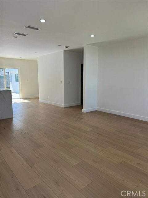 Building Photo - 5941 Tobias Ave