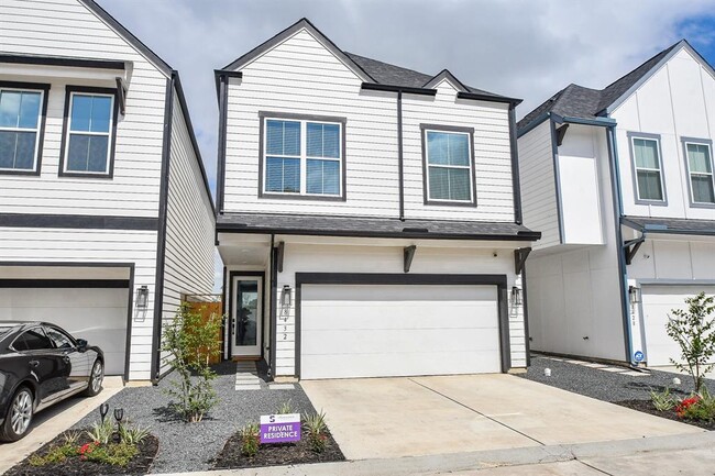Building Photo - 8432 Berry Brush Ln