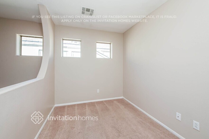 Building Photo - 727 Piercey Ct