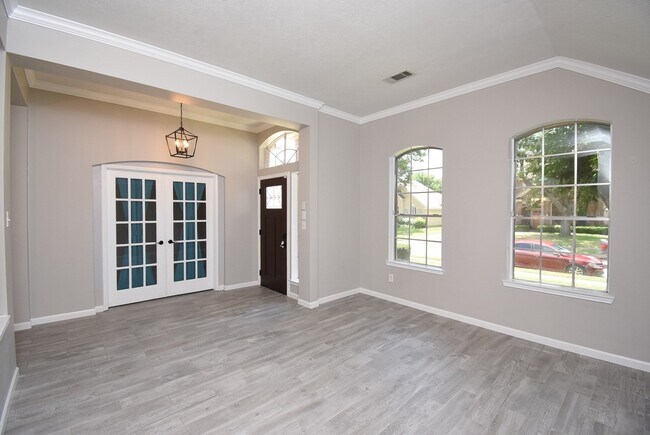 Building Photo - 23122 Beech Canyon Dr