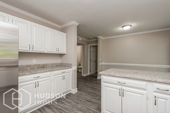 Building Photo - SELF TOUR NOW! - 1819 Tanfield Dr, Matthew...