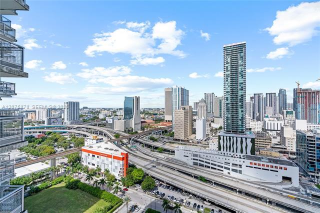Building Photo - 350 S Miami Ave