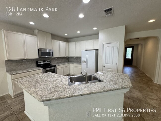 Building Photo - 128 Landmark Park