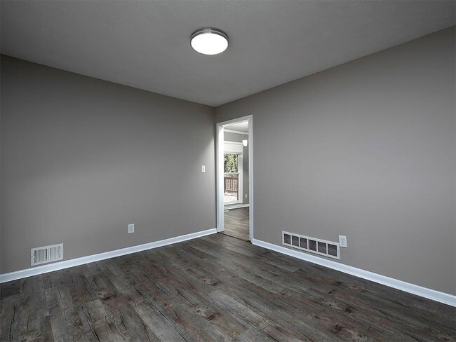 Building Photo - 581 Autumn Ln